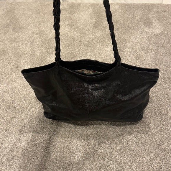 🔥SALE🔥 Latico Black Leather Tote Bag - Picture 3 of 11